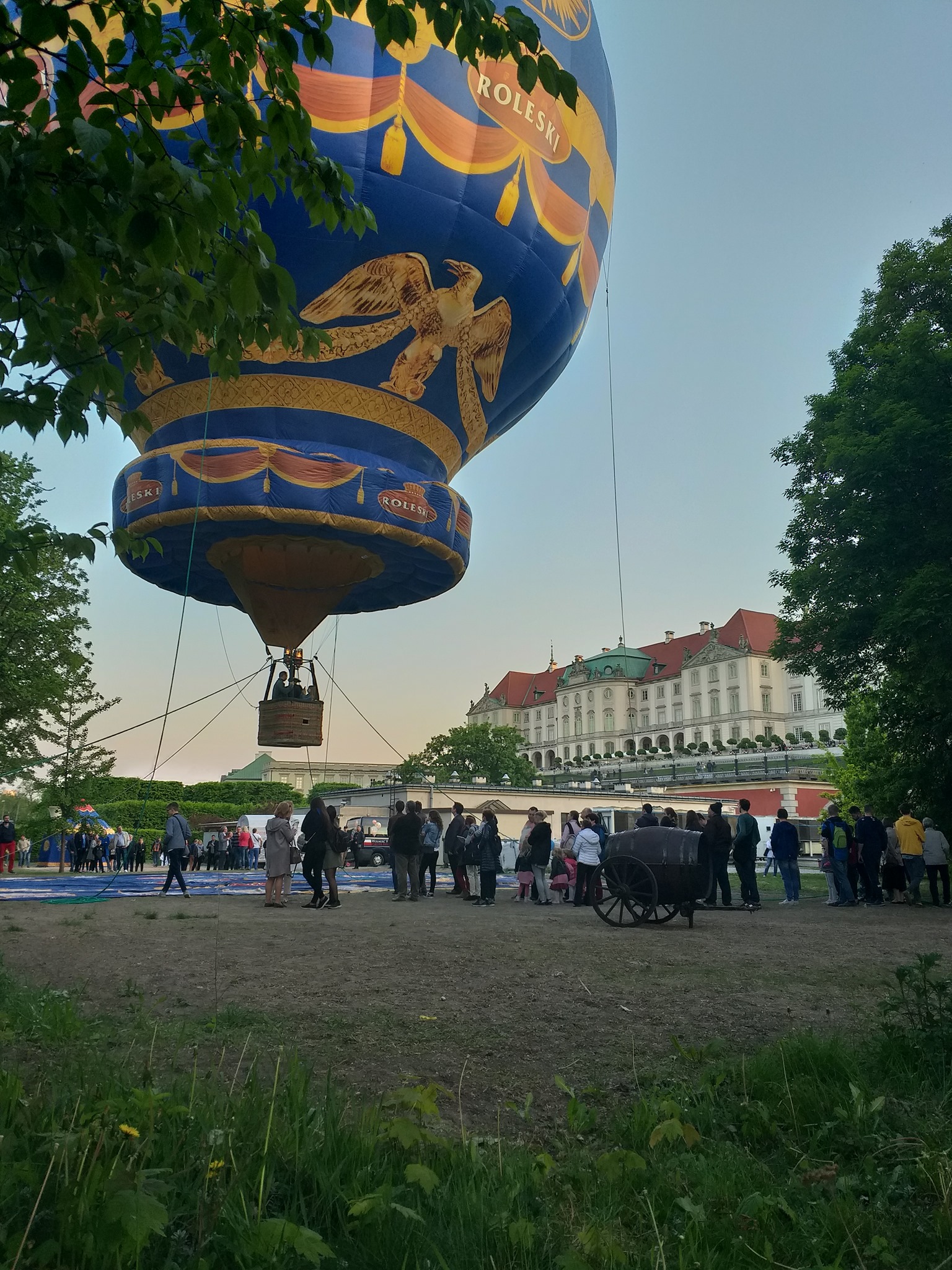 zdjęcie startującego balonu